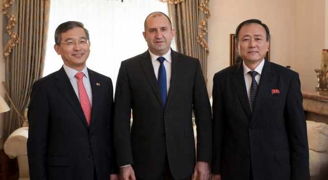 Радев: България високо цени позитивния диалог между Република Корея и КНДР (видео)