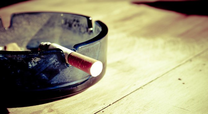 Управляващата дясна коалиция в Австрия се отказа да забранява тютюнопушенето