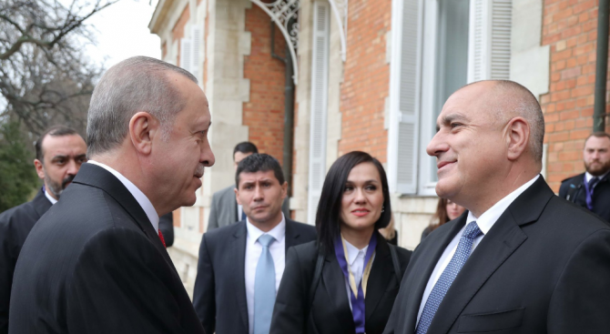 Борисов посрещна Ердоган в двореца Евксиноград (снимки)