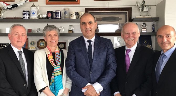 Цветан Цветанов проведе среща с представители на Фондация „Америка за България“