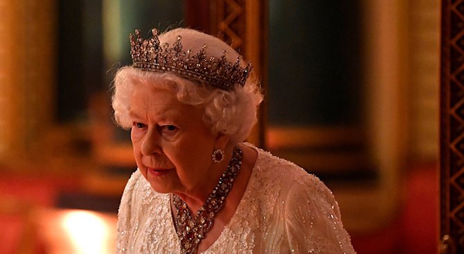 Кралица Елизабет II навършва 92 години