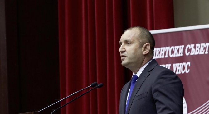 Румен Радев: На КСНС трябва да стане ясно какви мерки предприема България относно рисковете за нацио