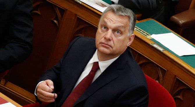 Виктор Орбан стана унгарски премиер за трети път