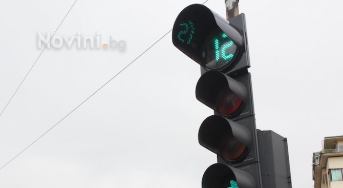 Актуализира се проектът за светофар на пътя през Владая