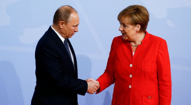 Путин и Меркел се срещат днес в Сочи