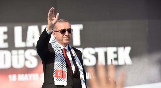 Ердоган с първо кацане на новото летище в Истанбул 