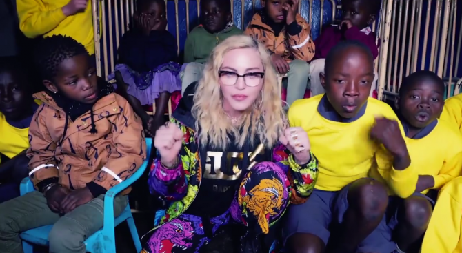Мадона набира средства за деца сираци в Малави 