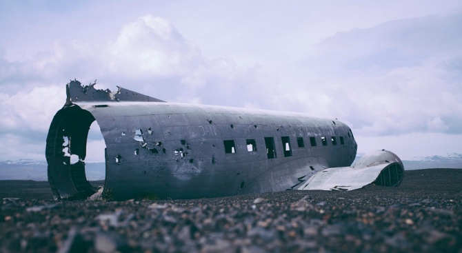 Самолет се разби в Аляска, има загинали и изчезнал