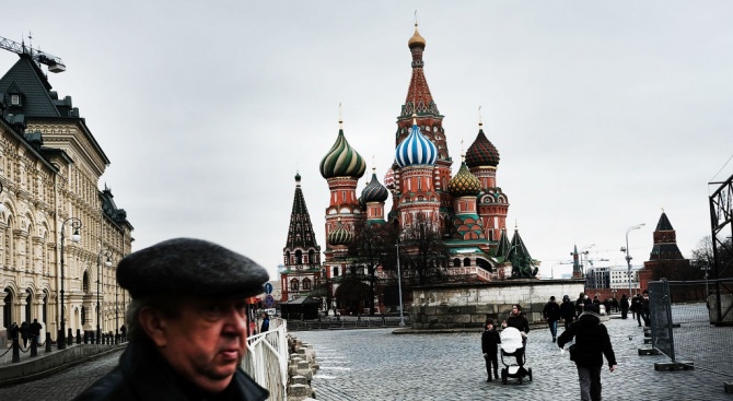Етническа ксенофобия измества враждебността на руснаците към Запада 