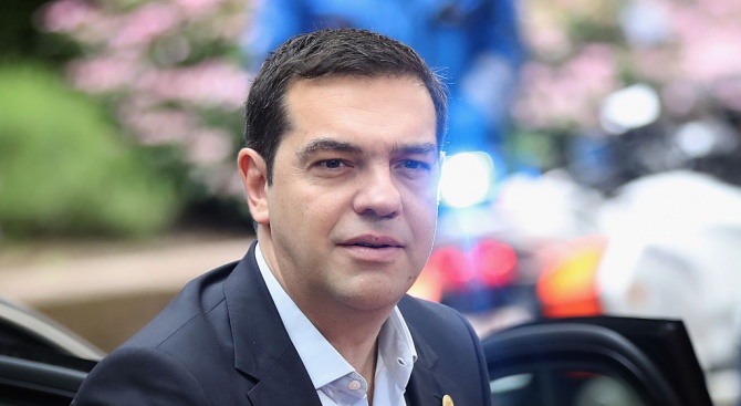 Ципрас обеща възраждане на страната