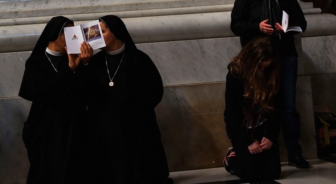 Обвиниха индийски епископ в изнасилване на монахиня