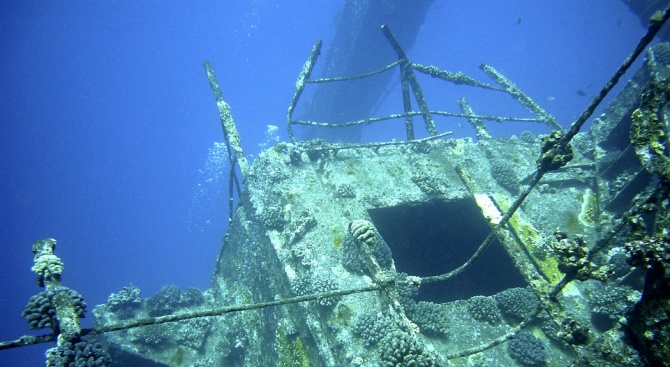 Откриха останките на 400-годишен кораб в Португалия