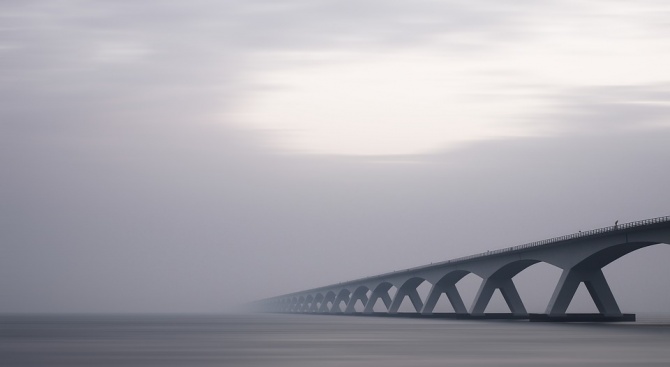 Мост падна на италианския остров Сардиния