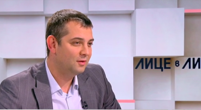 Димитър Делчев: Без смяна на феодалния управленски модел няма как да имаме по-добър живот