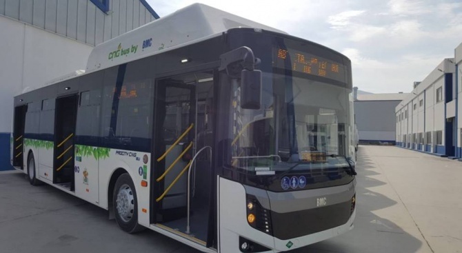 В София пристигат 10 нови автобуса
