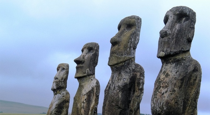  Чили апелира за връщане на статуя от Великденските острови 