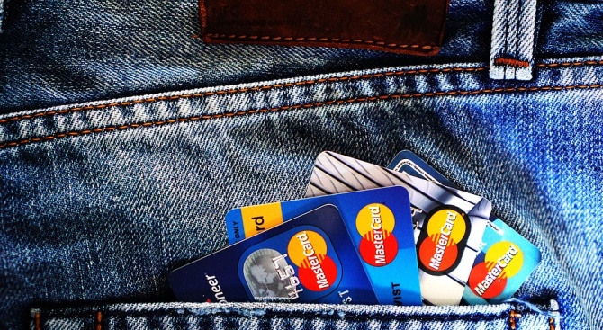 Как да използваме разумно кредитната си карта?
