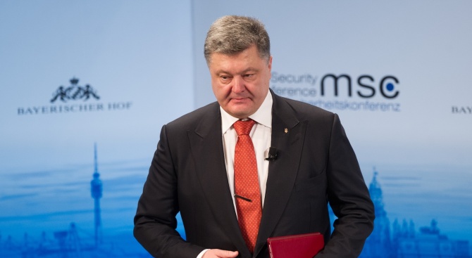 Предизборните ходове на Петро Порошенко подгряват антируските нагласи в Украйна
