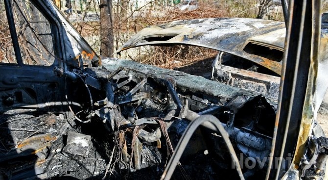 Лек автомобил изгоря в Петрич