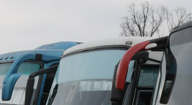 Автобусни превозвачи готвят протест на 18 февруари 