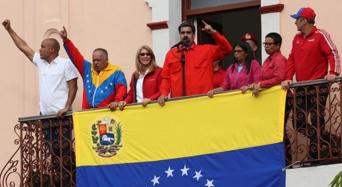 Председателят на Европарламента Таяни призова за оттеглянето на Мадуро