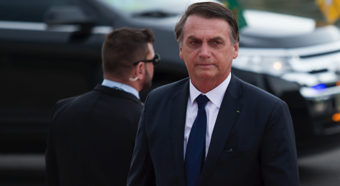Състоянието на бразилския президент Болсонаро е стабилно след операцията