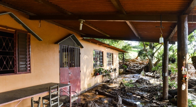 Жертвите при срутването на стена на хвостохранилище в Бразилия достигнаха 110 