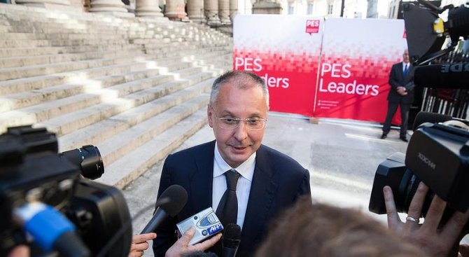 ПЕС приема манифеста си за евроизборите на предизборен конгрес в Мадрид 