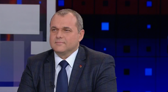 Веселинов: Нинова прави всичко възможно да няма стабилност в парламента