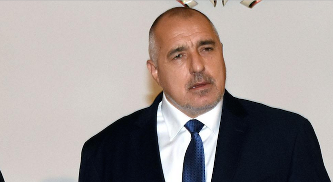 Борисов заминава за Азербайджан