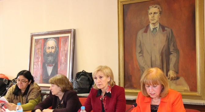 Катя Николова от БСП: Обединението на жените социалистки ще се включи много активно в предизборните кампании