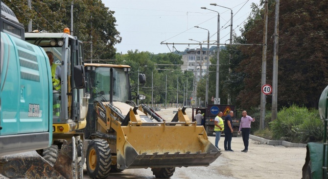 В Троян започват ремонти на уличната мрежа