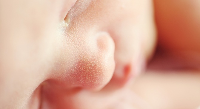 Бебета-полуфабрикат или как баба роди… собственото си внуче