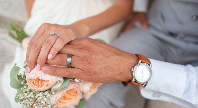 Браковете за 2018 г. над 28 000, разводите близо 11 000