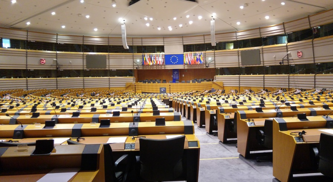 Европейският парламент ще  обсъди въпроса със законността  в Румъния