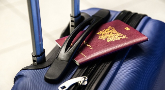Одобрени са промени в Наредбата за дългосрочни командировки в чужбина