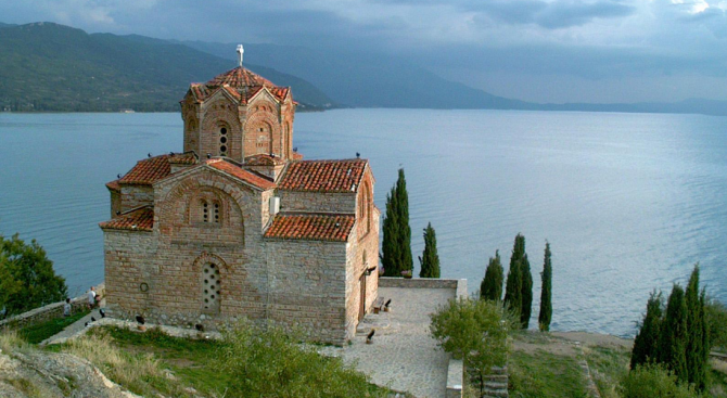 ЮНЕСКО даде последен шанс на Охрид да събори над 1000 незаконни обекта