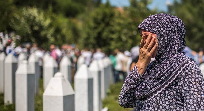 Днес се навършват 24 години от клането в Сребреница