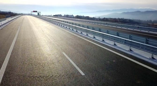 Промяна в движението на автомагистрала „Тракия” 