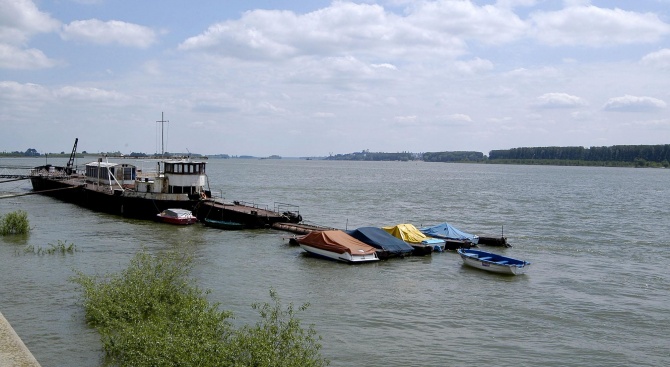 Двадесет души преплуваха Дунав в Силистра