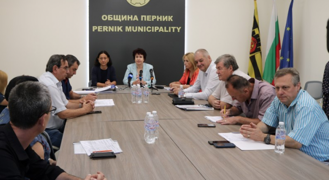 Надя Боянова е новият председател на Общинската избирателна комисия в Перник