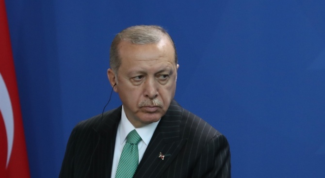 Ердоган: Турция и Сърбия подписаха 9 споразумения