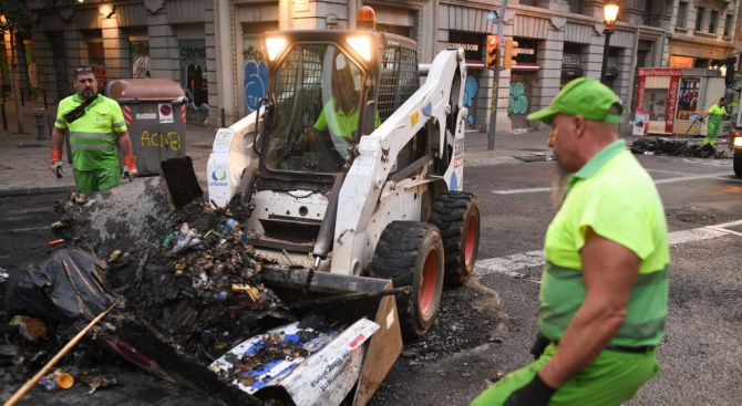 Над 180 души са пострадали при протестите в Барселона 