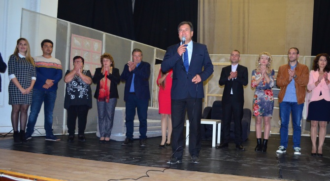 Кандидатът на ГЕРБ за кмет на община Съединение Атанас Балкански закри предизборната си кампания