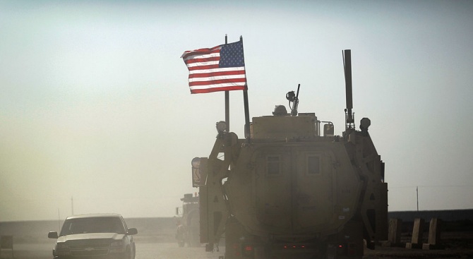 Американски военни посетиха бази на кюрдските сили в Сирия