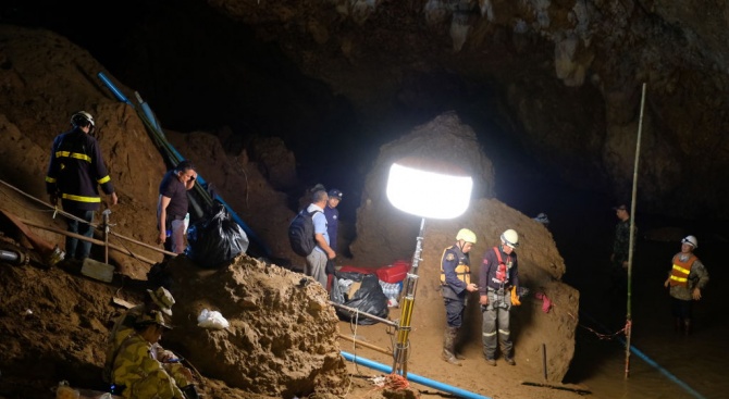 Тайланд разреши посещението в пещерата, от която бяха спасени ученици и треньор 