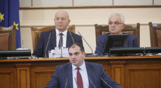 Филип Попов: Действията на управляващите за изборите са алогични