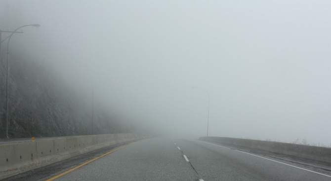 Внимание! Изключително гъста мъгла на магистрала "Тракия" в посока София