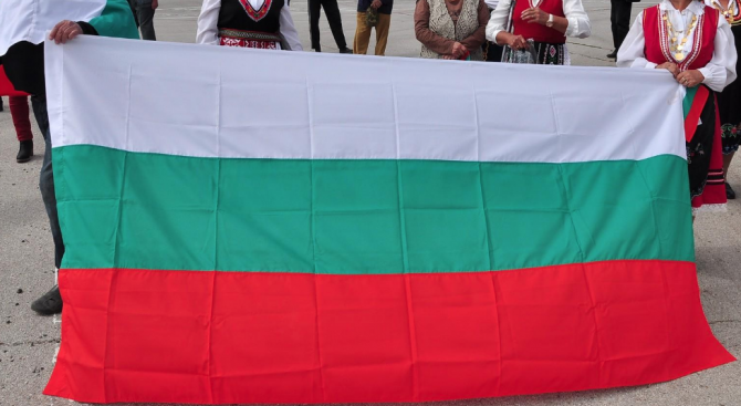 ЕП: 55 % от българите не са доволни от състоянието на демокрацията у нас