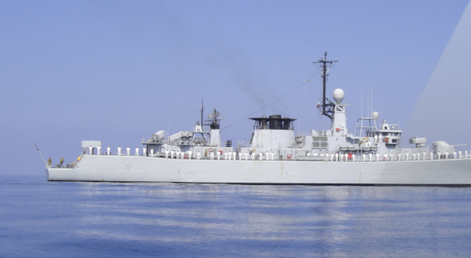 ВМС планира двойно повече дни на море за екипажите